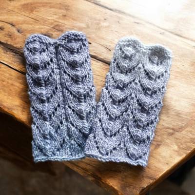 Beinstulpen, gestrickte Handarbeit