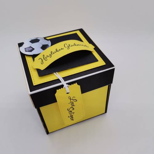 Explosionsbox Fußball Schwarz Gelb – Geldgeschenk & Gutschein Verpackung personalisiert