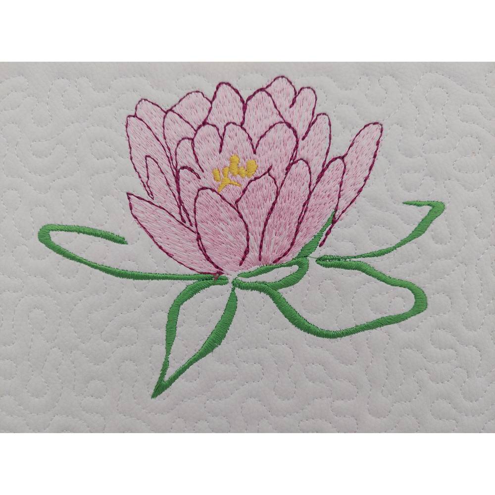 Stickdatei Seerose 18x18/20x20 Bild 1