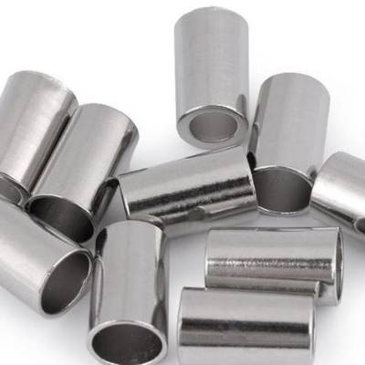 4 Kordelenden/Kordelstopper Metall silber 15 mm, Ø 3,5 mm – Endstücke für Kordeln