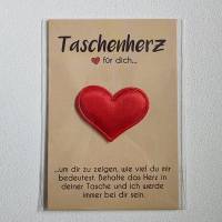 Glücksbringer Herz auf Karte – Stoff-Taschenherz mit Spruch als Geschenk