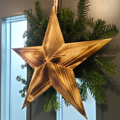 Holzstern in 3D-Optik, geflammt / Stern aus Holz