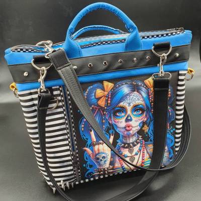 Leider geil mit Streifen – Tasche zwischen Punk und Tag der Toten