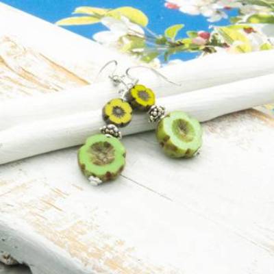 Lässige Glas Ohrhänger in Grün, Blau,Boho Hippie Ohrringe, handgemachter Unikatschmuck, Geschenkidee