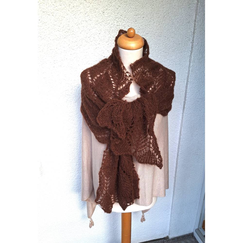 Handgestrickter Laceschal aus Alpaka & Seide in Schokobraun – Edler Strickschal mit Ajourmuster, 170x34 cm Bild 5