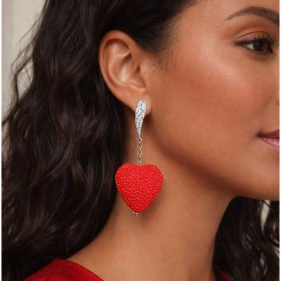 Ohrringe „Wings of Love“ aus rotem Rochenleder mit Kristallflügeln, handgefertigter Statement Schmuck