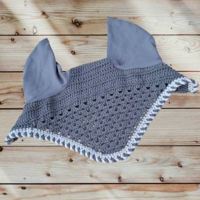 Fliegenmütze grau mit zweifarbigem Kordelrand