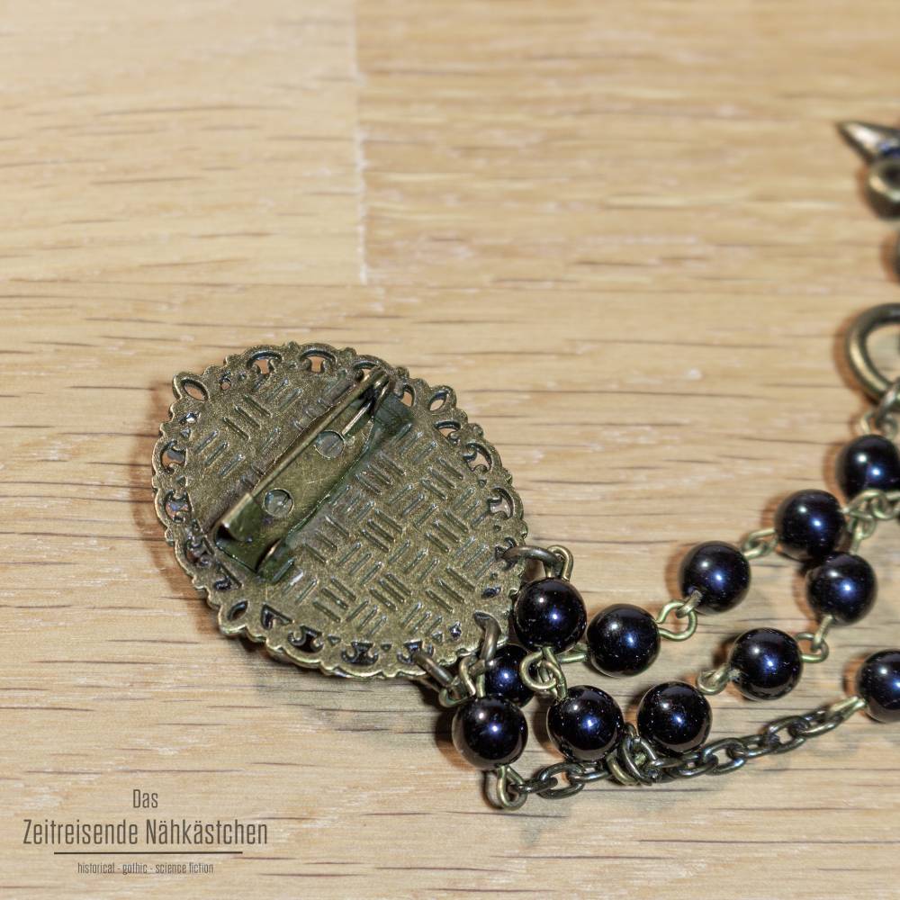 Elizabethanischer Gewandschmuck – Tudor Schmuckset mit schwarzem Onyx & Perlenketten für Renaissance, Bild 5