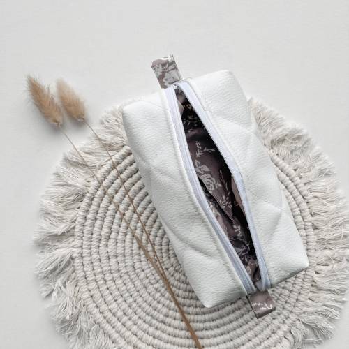 Kosmetiktasche Kunstleder, weiß, Etui, Kulturbeutel, Federmäppchen, Schminktasche, Make Up Tasche