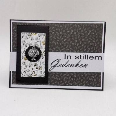 Beileidskarte mit Spruch – Trauerkarte DIN A6, handgefertigt, Abschied nehmen – Kondolenzkarte in Schwarz mit Motiv Baum
