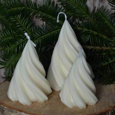 Tannenbaum Kerzen 3er Set aus Sojawachs – Handgegossen & Umweltfreundlich
