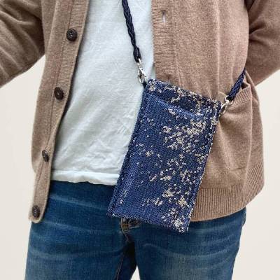 Handy Umhängetasche – Glitzer Wende-Pailletten Crossbody Bag für Smartphone, handgemacht, stylisch, Festival & Party