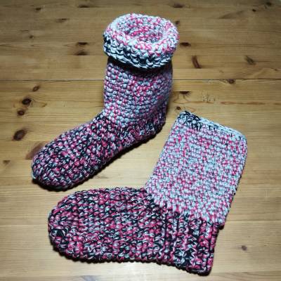 warme Häkelstiefel Gr.41/42