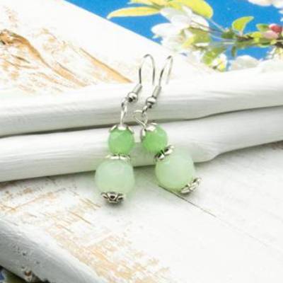 Handgemachte grüne Glas Ohrhänger – Boho Hippie Ohrringe, Unikatschmuck & Geschenkidee