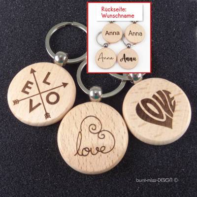 Schlüsselanhänger rund, LOVE Herz Liebe Freundschaft, personalisiert Name, Natur Holz Buche, by BuntMixxDESIGN