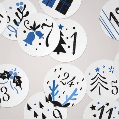 Adventskalender Zahlenaufkleber *Christmas Blue* / 24 runde Aufkleber / ∅ 40 mm