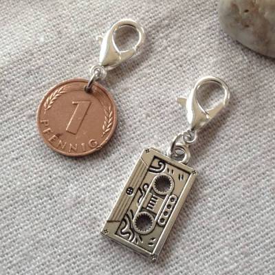Vintage Geschenkset / Anhängerset mit Pfennig & Kassette