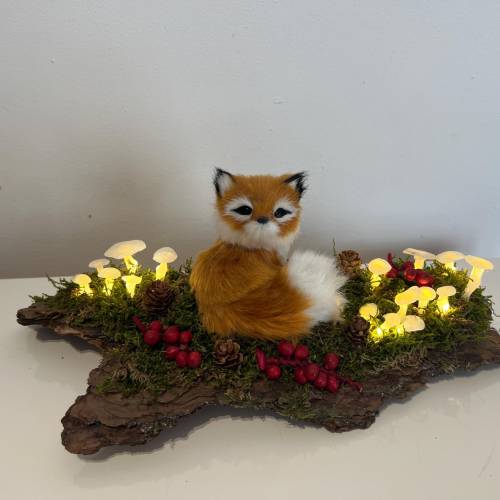 Herbstgesteck Herbstdeko Ledpilze Fuchs Baumrinde