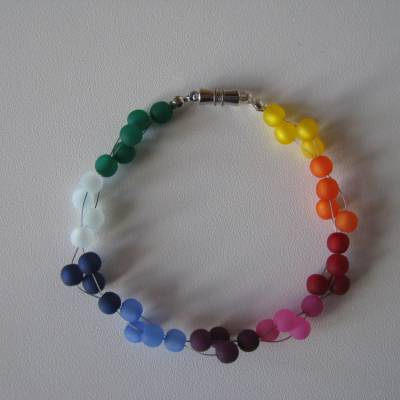Perlenarmband "Arcobalena" aus Polarisperlen, 3-reihig, Regenbogen