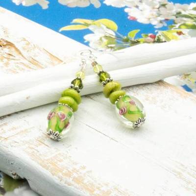 Handgemachte grüne Glas Ohrhänger – Boho Hippie Ohrringe, Unikatschmuck & Geschenkidee