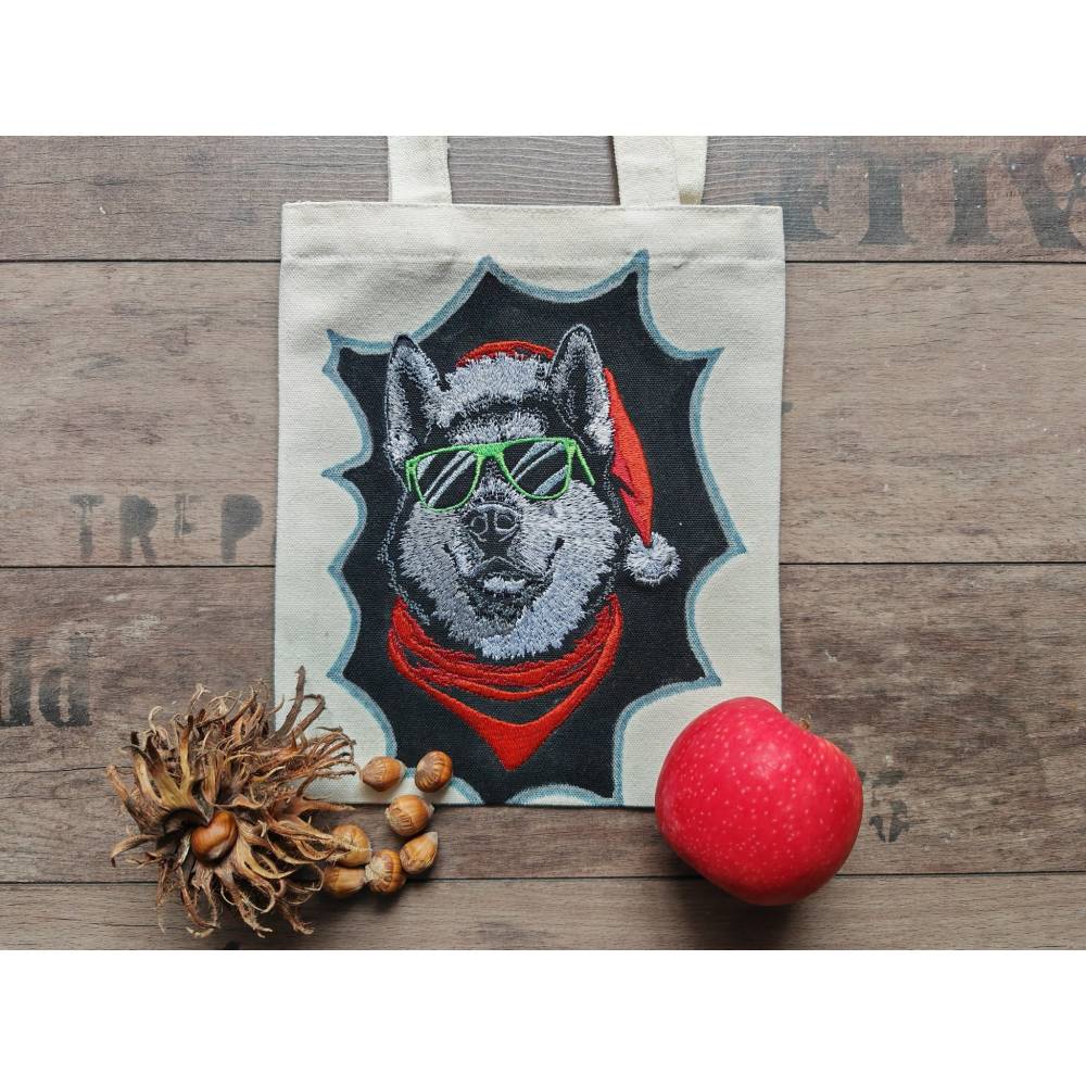 Husky Santa Stickdatei mit Lichteffekt – 24-26*15-16cm, JEF 20*17cm Winterliches Stickmuster für schwarze Stoffe Bild 5