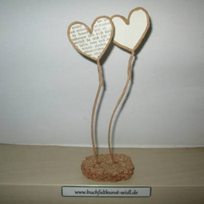 2 Drahtherzen, weiß oder mit Buchtext, als Geschenk oder Dekoration, für Geburtstag / Weihnachten / Jahrestag, ca. 14cm