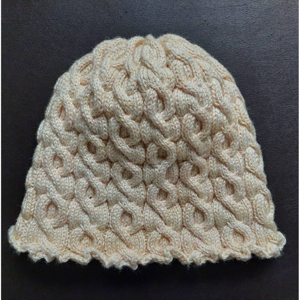 Winterset PAULINE – Strickanleitung für Mütze & Halswärmer im Zopfmuster, DK Stärke Bild 4