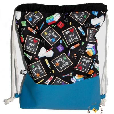 Turnbeutel Rucksack School is Cool Kunstlederboden personalisiert mit Namen Geschenkidee Schulanfang