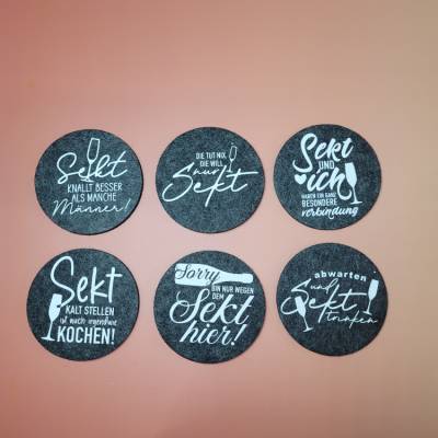 6er Set Filzuntersetzer mit lustigen Sekt-Sprüchen – Geschenkidee & Mitbringsel