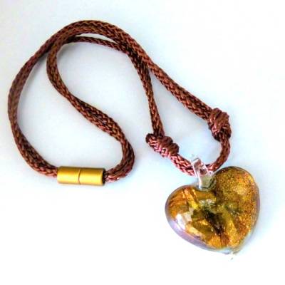 Halskette mit Glasherz, Herzkette mit Anhänger, braun, 48 cm, Schmuck, Magnetverschluss