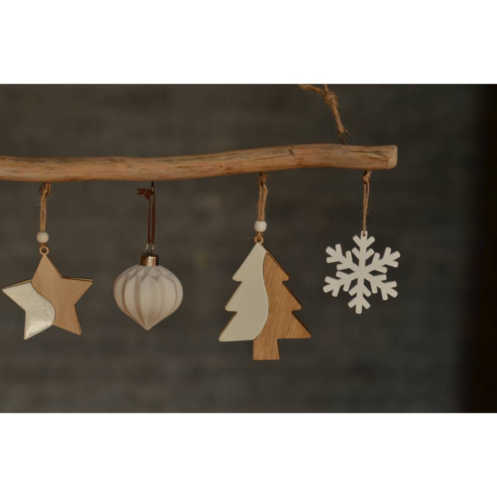 Fensterdeko dekorierter Ast Deko-Ast Advent Weihnachten natur Fenster