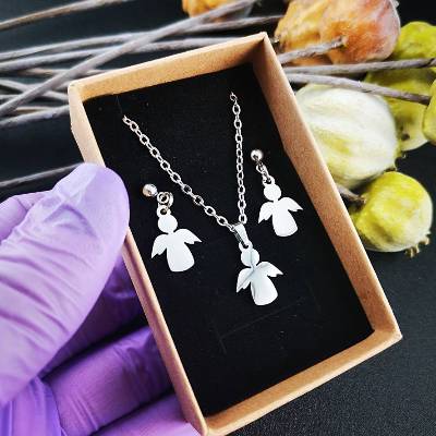 Kette & Ohrringe Schutzengel Schmuckset aus Edelstahl – Minimalistischer Schmuck