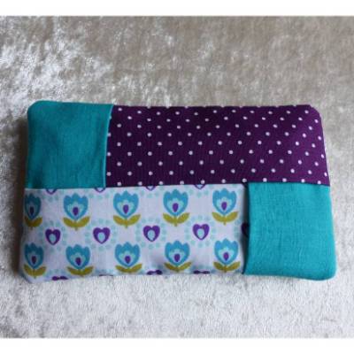 Tatüta Taschentüchertasche Blümchen und Punkte – Handarbeit, umweltfreundlich, praktisch