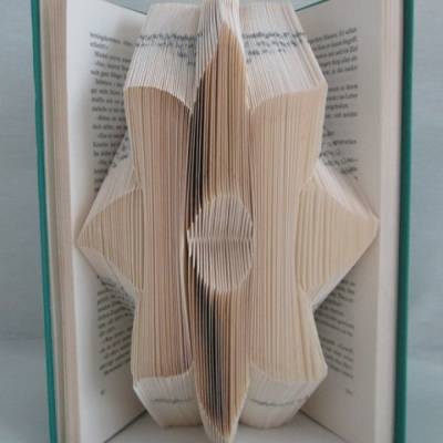 gefaltetes Buch "Blüte" / "Blume" als Geschenk, z.B. für Geburtstag / Muttertag / Weihnachten, oder als Dekoration