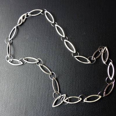 Platin-Halskette kombiniert mit Silber, modisch elegant, für Frauen und Männer, reizendes Geschenk nett verpackt