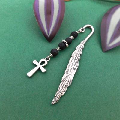 Elegantes Metall-Lesezeichen mit Lavaperlen & Ankh-Anhänger – Geschenkidee
