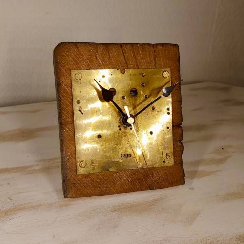 Standuhr Holzuhr Schreibtischuhr Design Einzigartig Geschenk Upcyling Unikat Industrial Balkenuhr Massivholz Altholz
