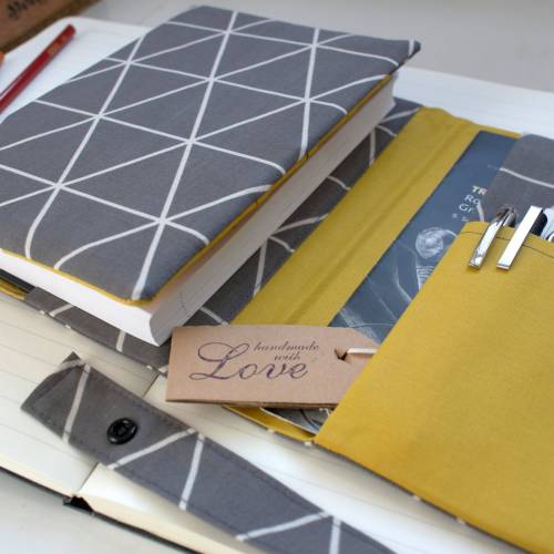 Kalenderhülle NORDIG GRAU Kalender 2026 Buchhülle Buchtasche Organizer A5 genäht Stoff Dreiecke Geschenk 