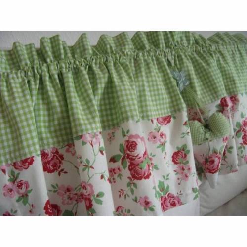 Gardine Rosen,Karo mit Deko Herz im Landhausstil