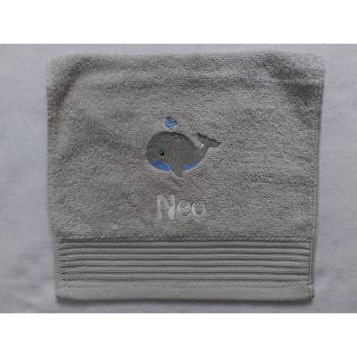 CLASSIC Kinder-Handtuch 30x50 cm mit Namen/Motiv bestickt