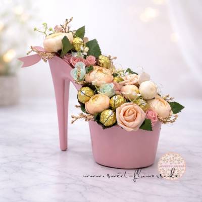 Pralinen Arrangement im High Heel Design
