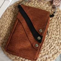 Umhängetasche/Handtasche klein (Farbbeispiel cognac) aus Polstercanvas in 36 Farben