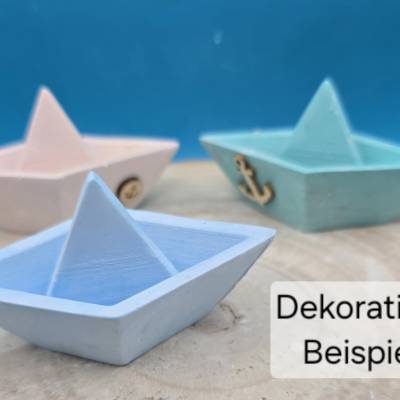 Papierboot aus Raysin in Pastell – Maritime Tischdeko handgemacht