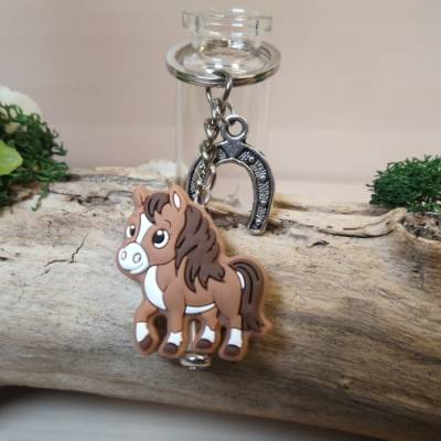 Schlüsselanhänger Pferd aus Silikon – Glücksbringer & Geschenk für Pferdeliebhaber
