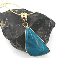 Atacama Opal Collier – Farbstarkes Unikat aus vergoldetem 925 Silber, 45 cm Schlangenkette