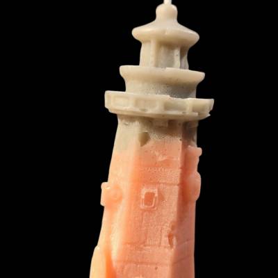 Kerze Leuchtturm klein eckig – maritime Deko aus Paraffinwachs – ca. 9 cm hoch, 4 cm Ø – Wunschfarbe