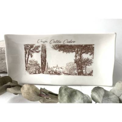 Personalisierter Teller aus Keramik – Weiß glänzend – Foto Zeichnung in Sepia – Handgemachtes Geschenk