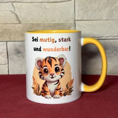 Keramiktasse „Sei mutig, stark und wunderbar!“ mit Tiger – Motivationsbecher mit gelbem Henkel I Kinder