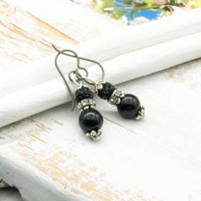 Handgemachte Metallperlen Ohrhänger, schwarz – Gothic Hippie Ohrringe, Unikatschmuck & Geschenkidee