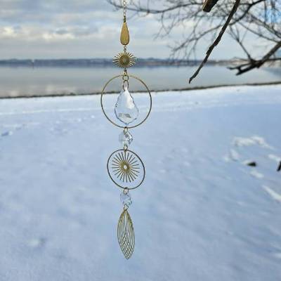 Sonnenfänger „Sonnenkraft“ handgefertigt | Messinganhänger & strahlende Sonne | 34cm Fensterdeko Regenbogenmacher